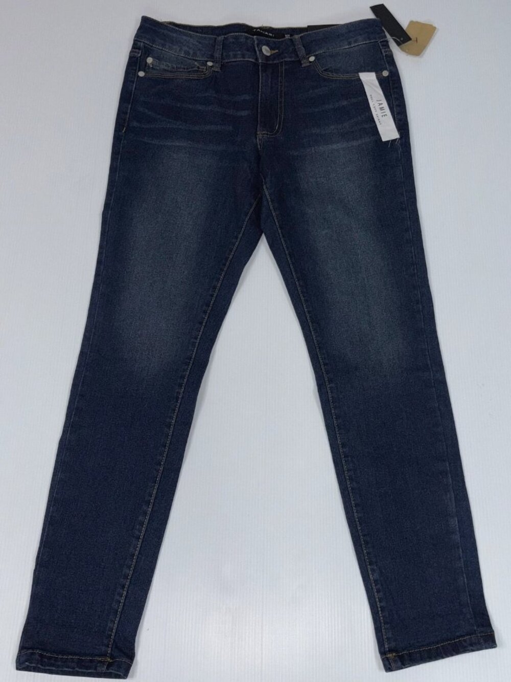 TAHARI women's jeans size 8/29 NWT